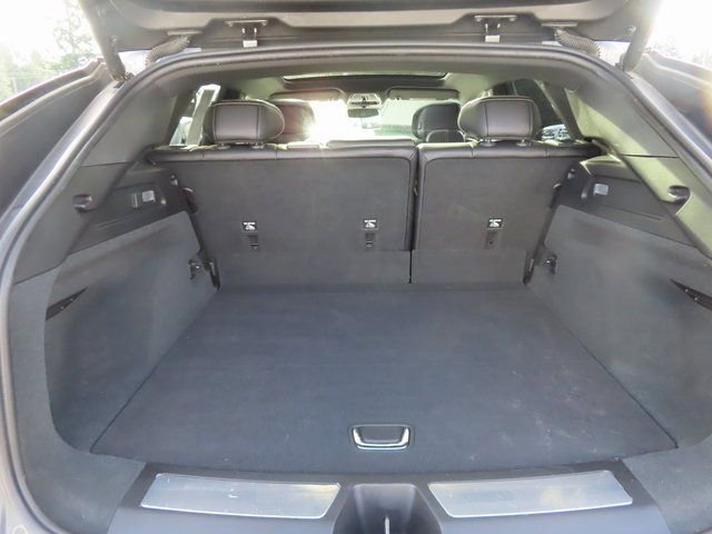 Used 2024 Cadillac Lyriq Luxury image 39