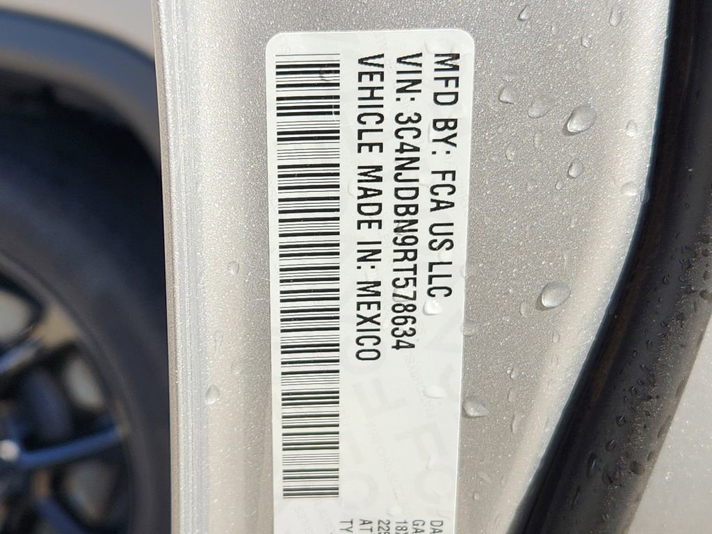 Used 2024 Jeep Compass Latitude w/ Convenience Group image 38