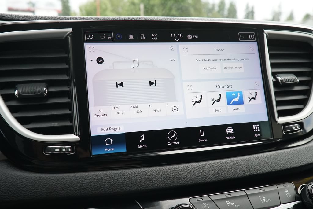 Used 2022 Chrysler Pacifica Touring-L FWD image 18