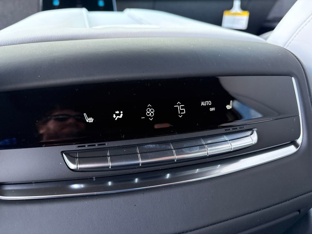 New 2026 Cadillac Escalade V w/ LPO, Floor Liner Package image 53