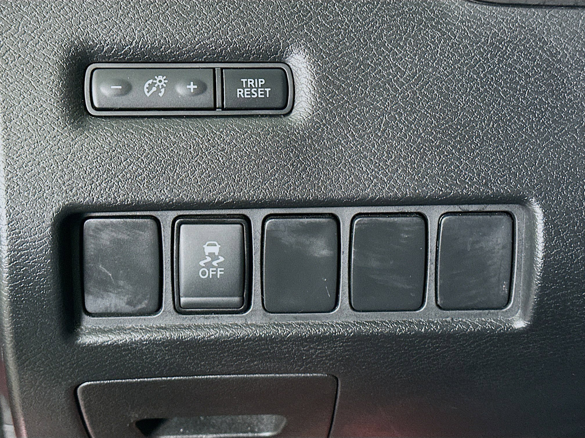 Used 2018 Nissan Murano SV image 17