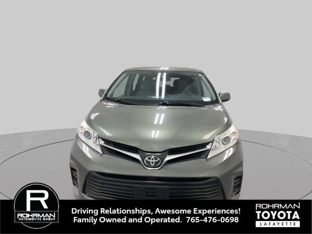 Used 2018 Toyota Sienna LE AWD/4WD image 10