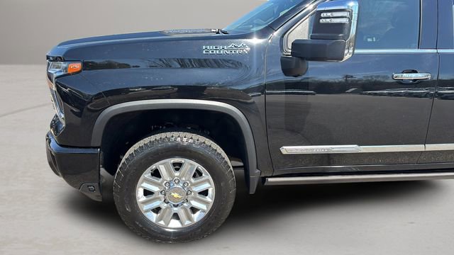 Used 2024 Chevrolet Silverado 2500 High Country w/ High Country Premium Package image 34