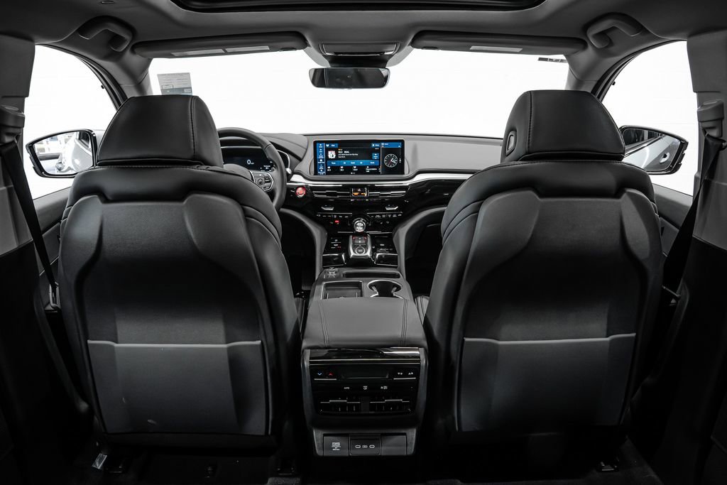 New 2026 Acura MDX SH-AWD image 11