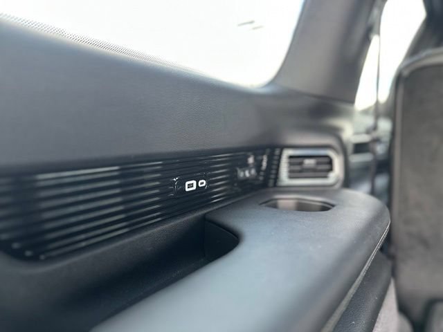 New 2026 Jeep Grand Wagoneer Summit AWD/4WD image 12