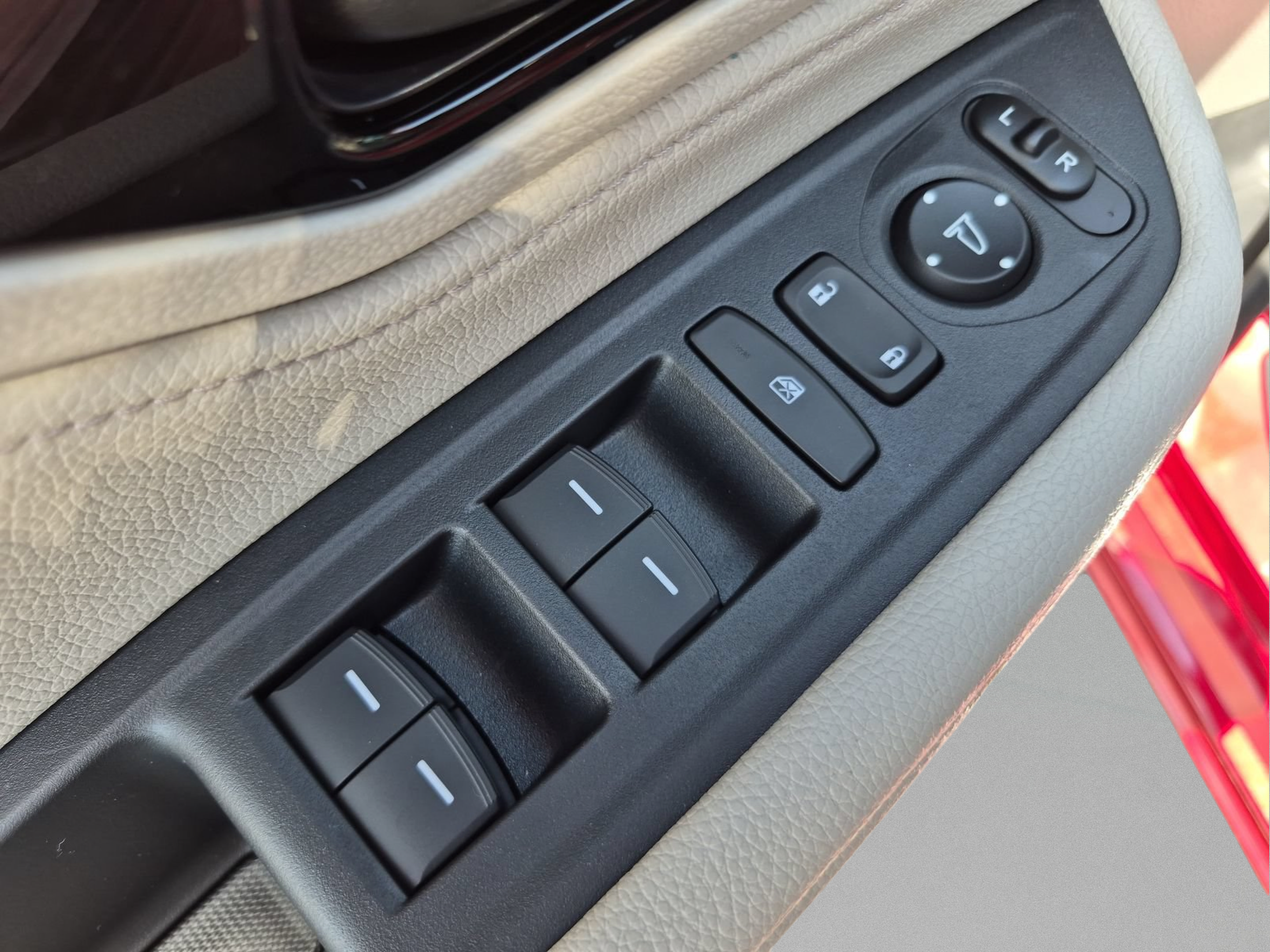 New 2026 Honda Odyssey Touring image 16