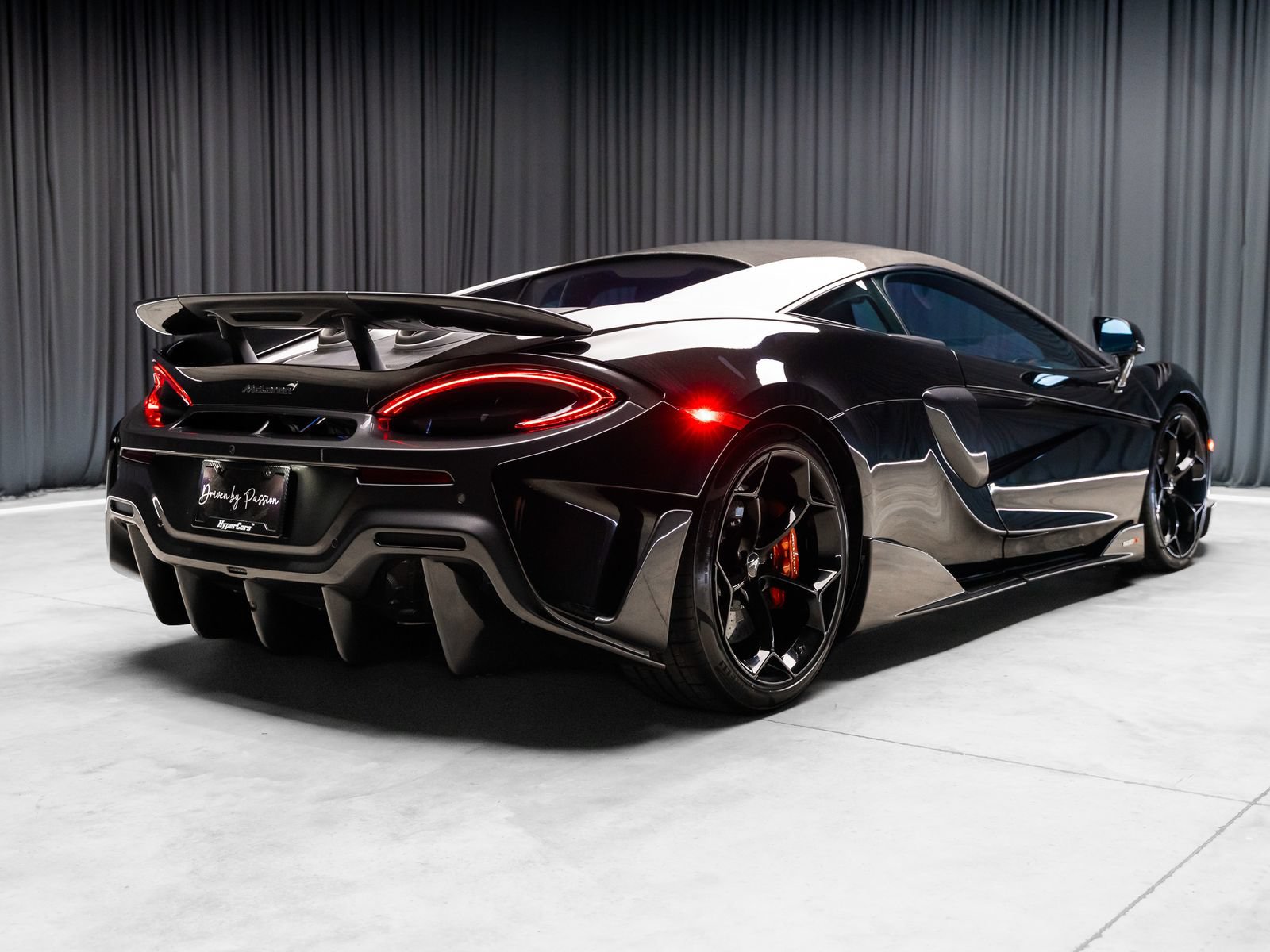 Used 2019 McLaren 600LT RWD image 41