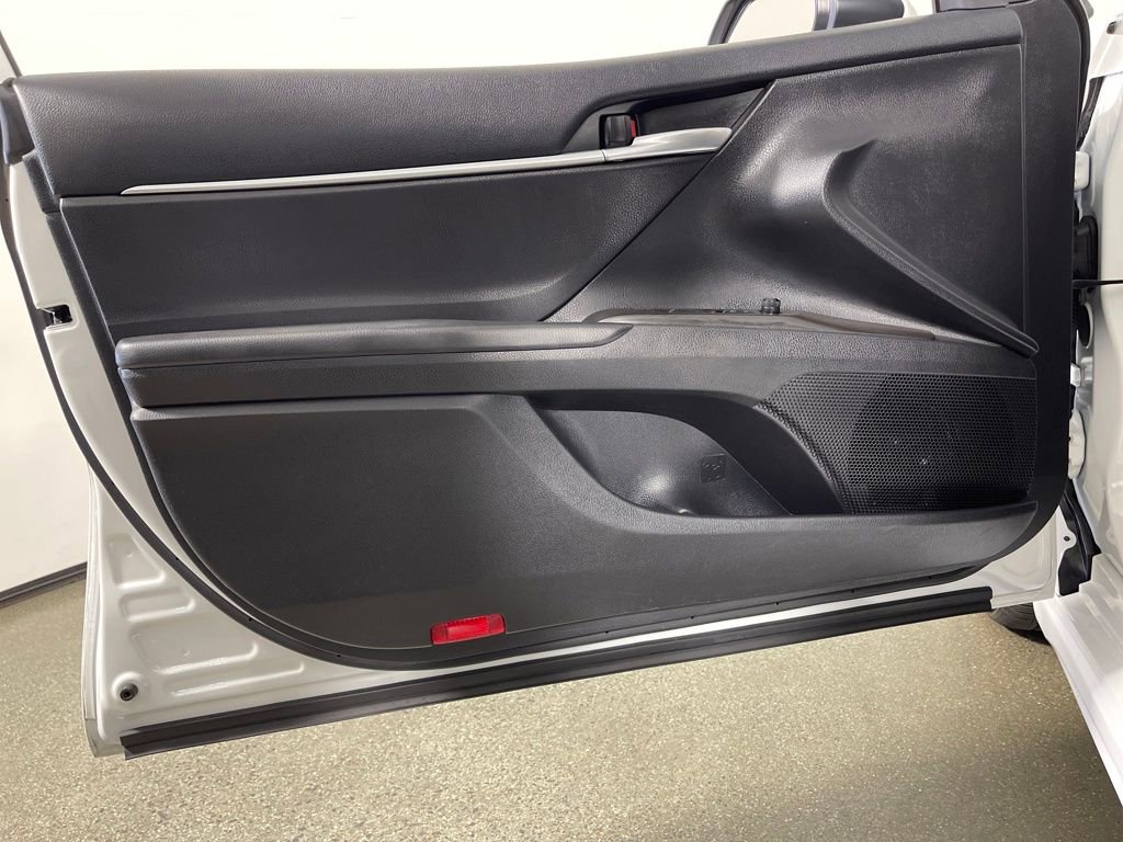 Certified 2023 Toyota Camry SE image 17