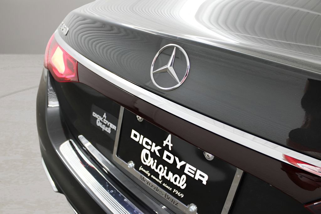 Used 2025 Mercedes-Benz E 450 4MATIC Sedan image 31