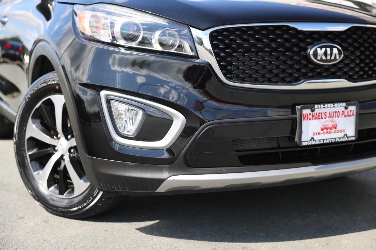Used 2017 Kia Sorento EX AWD/4WD image 36