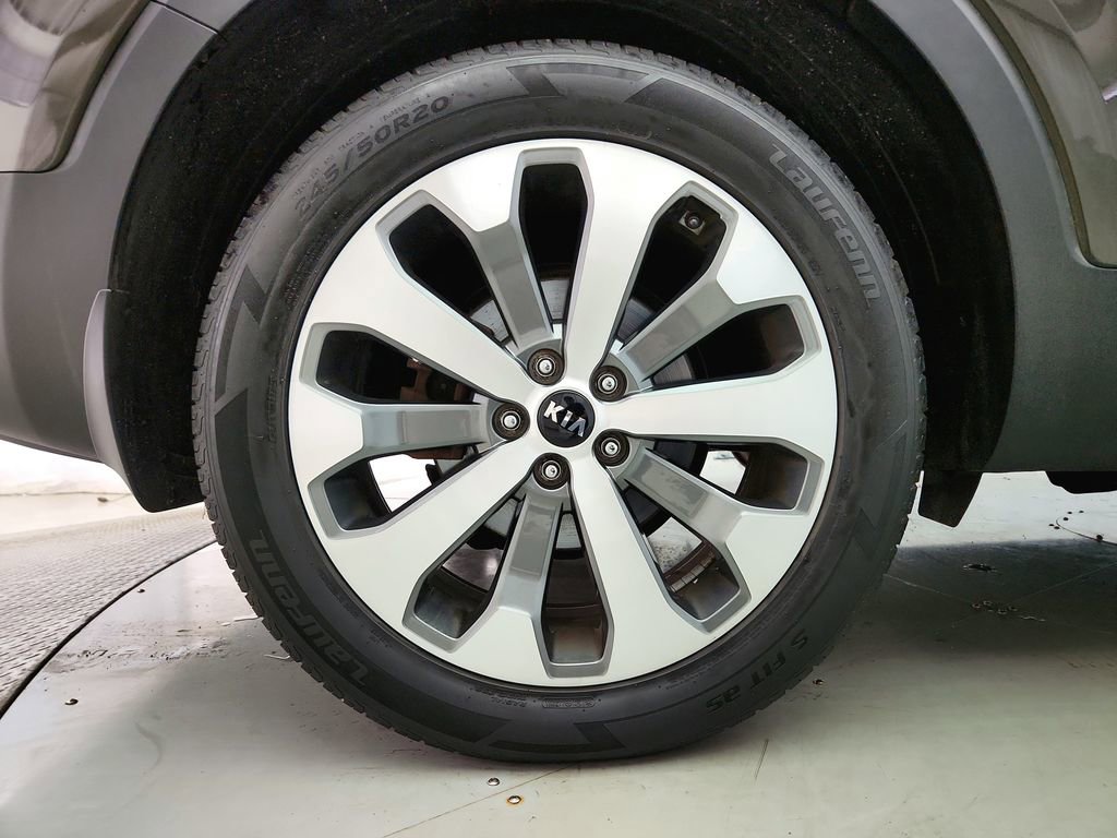 Used 2020 Kia Telluride S AWD/4WD image 32