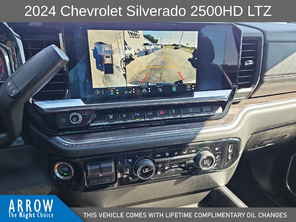 Used 2024 Chevrolet Silverado 2500 LTZ w/ LTZ Convenience Package AWD/4WD image 24