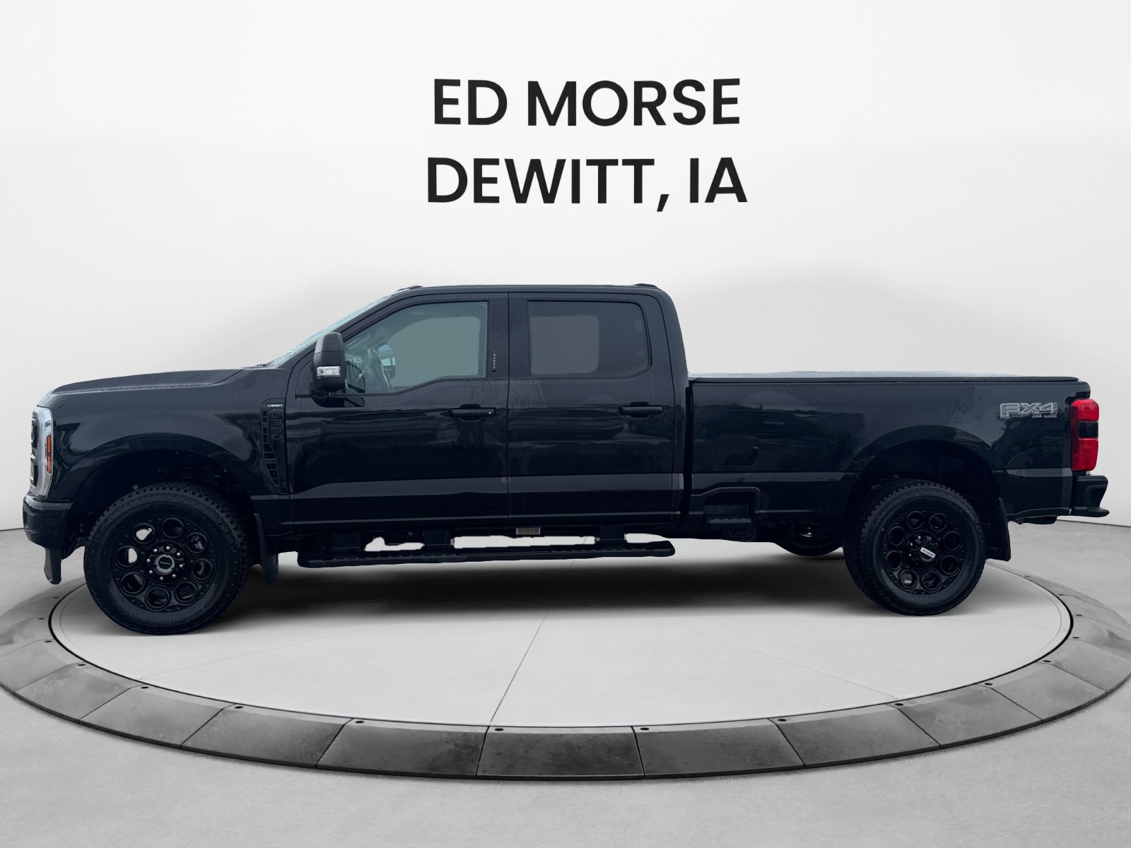 Used 2024 Ford F350 Lariat w/ Black Appearance Package image 2