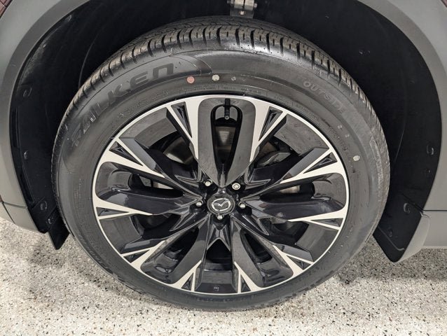 Used 2025 MAZDA CX-90 Plug-In Hybrid w/ Premium Plus image 9