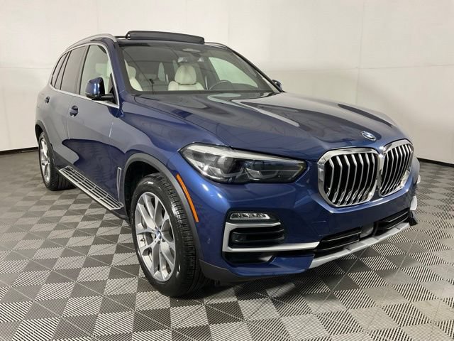 Used 2021 BMW X5 xDrive40i w/ Premium Package AWD/4WD image 3