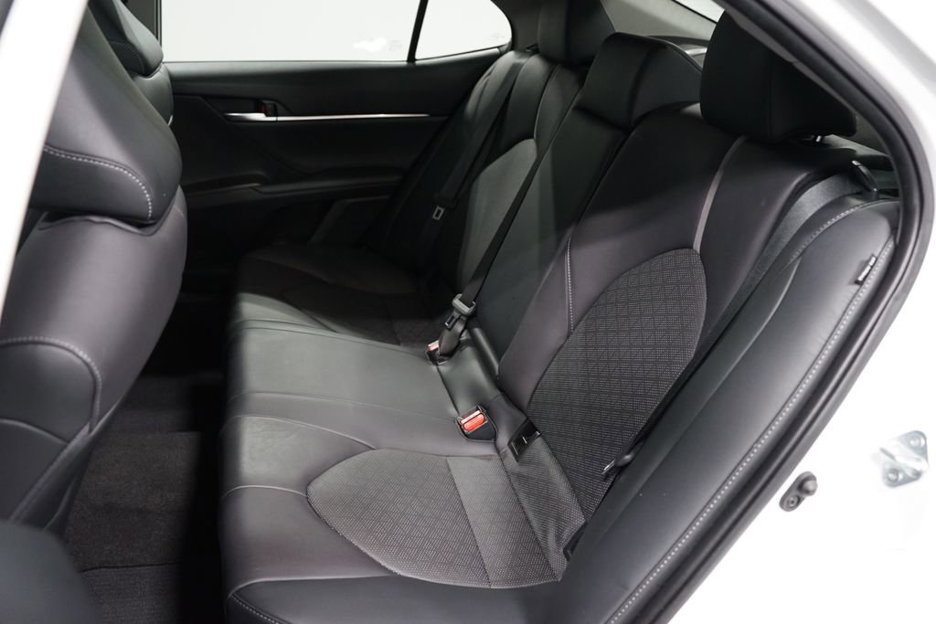 Certified 2021 Toyota Camry XSE image 30