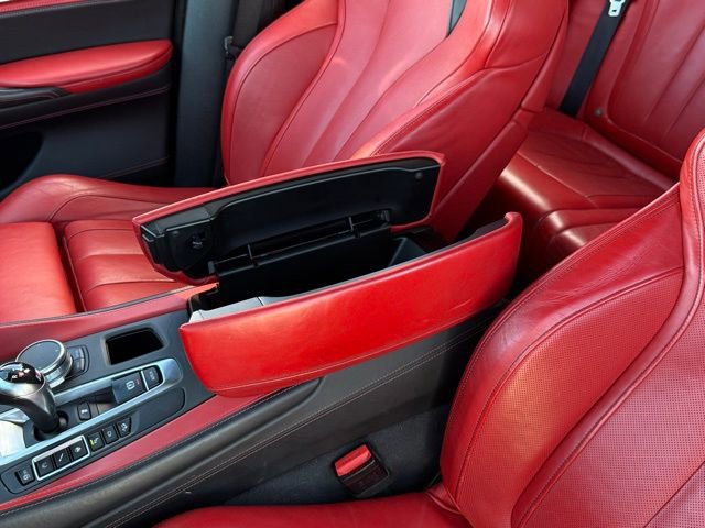 Used 2017 BMW X5 M image 31