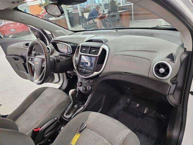 Used 2019 Chevrolet Sonic LT FWD image 8