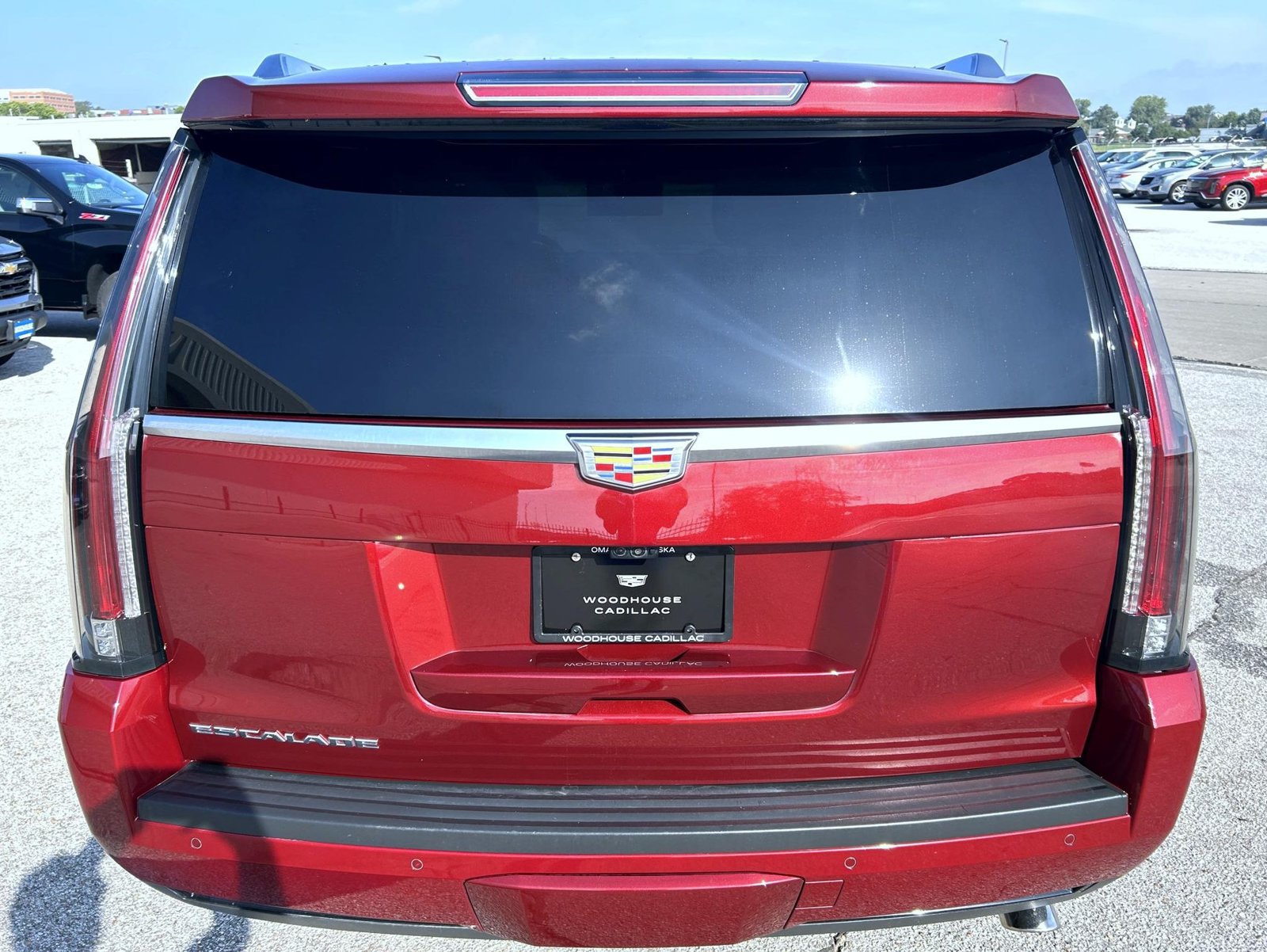 Used 2019 Cadillac Escalade Platinum AWD/4WD image 13