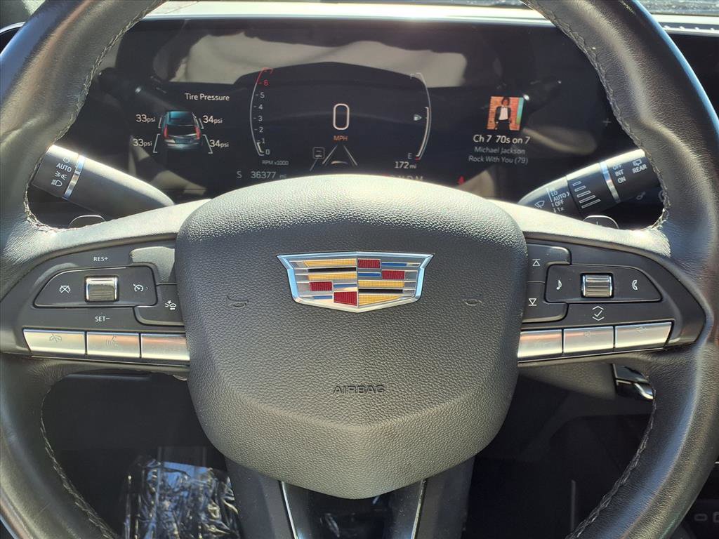 Used 2024 Cadillac XT4 Premium Luxury image 13
