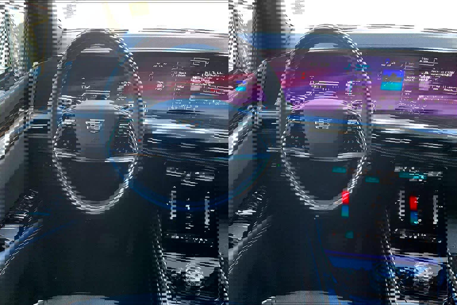 Used 2025 Cadillac Escalade ESV Premium Luxury w/ LPO, Floor Liner Package image 6