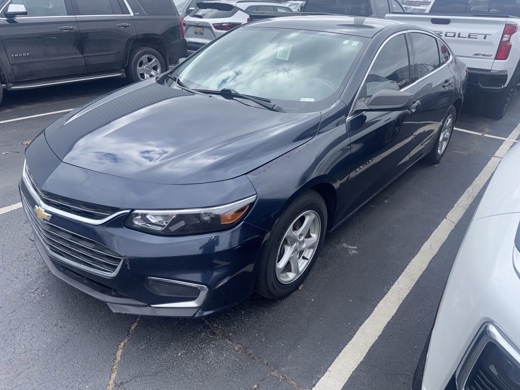 Used 2018 Chevrolet Malibu LS image 3