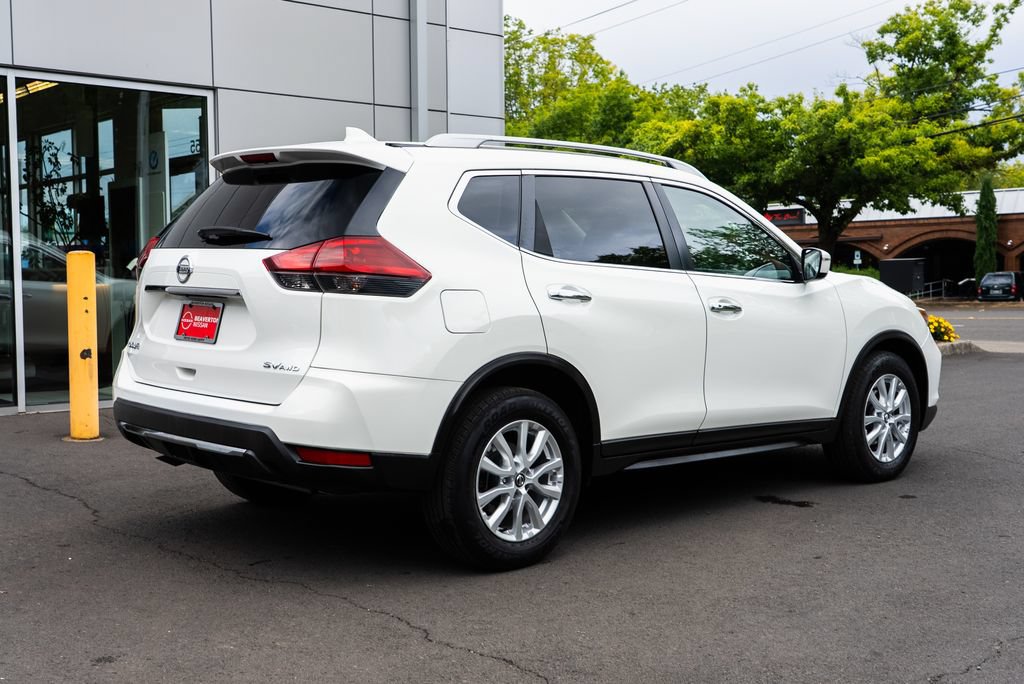 Used 2018 Nissan Rogue SV AWD/4WD image 6