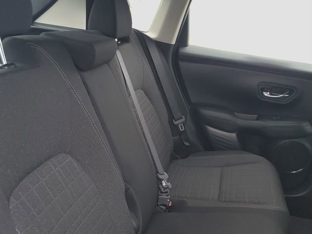 Certified 2025 Honda HR-V LX image 18