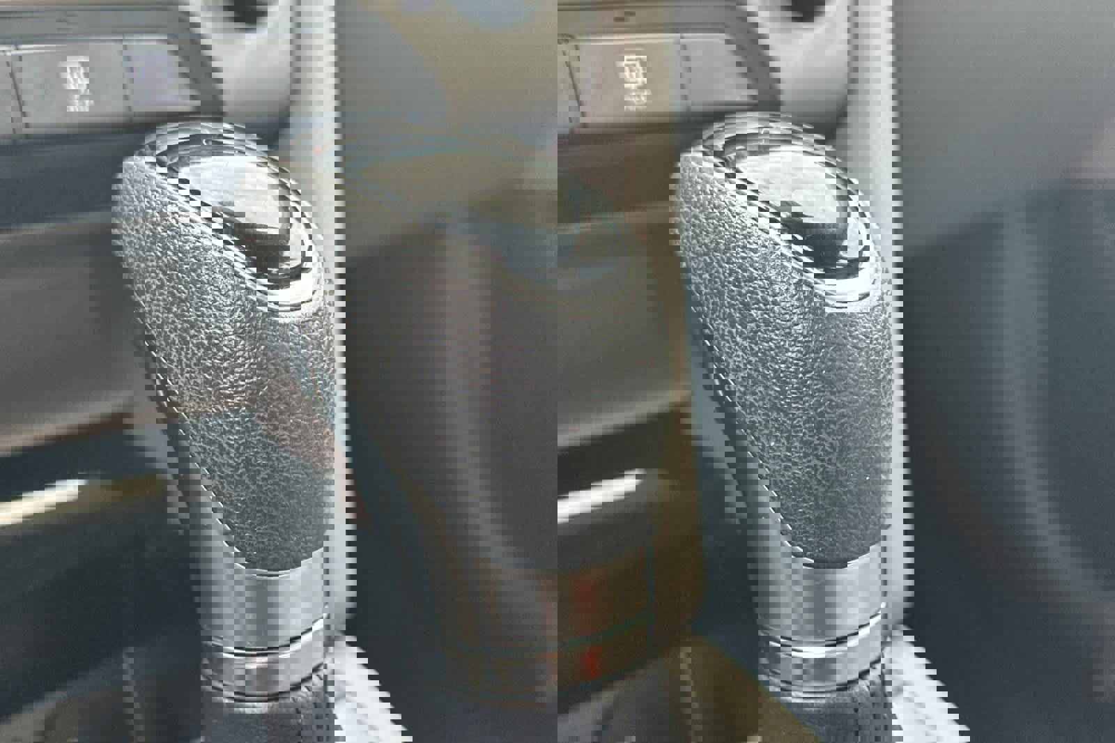 Used 2017 Hyundai Elantra SE image 21