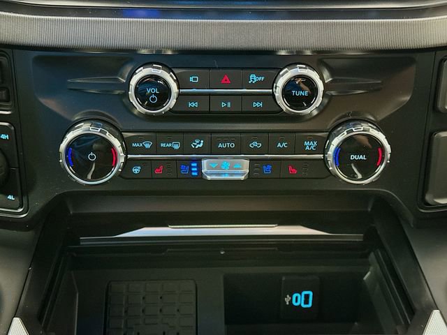 New 2026 Ford F250 Platinum image 16