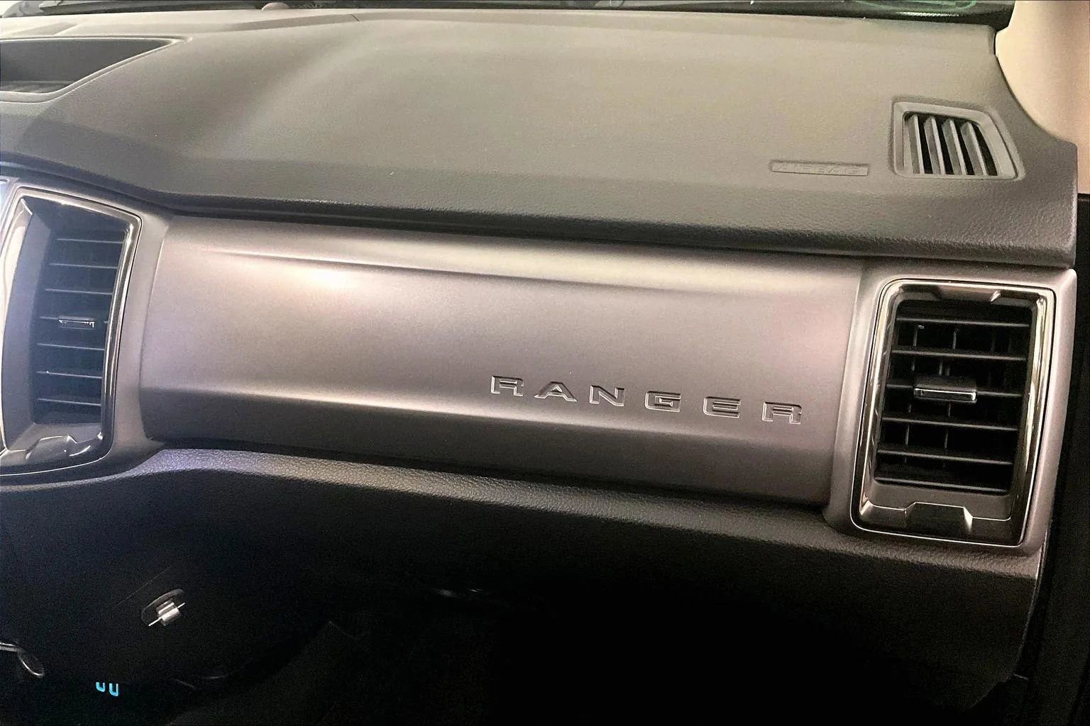 Used 2021 Ford Ranger XLT w/ Equipment Group 302A High image 15