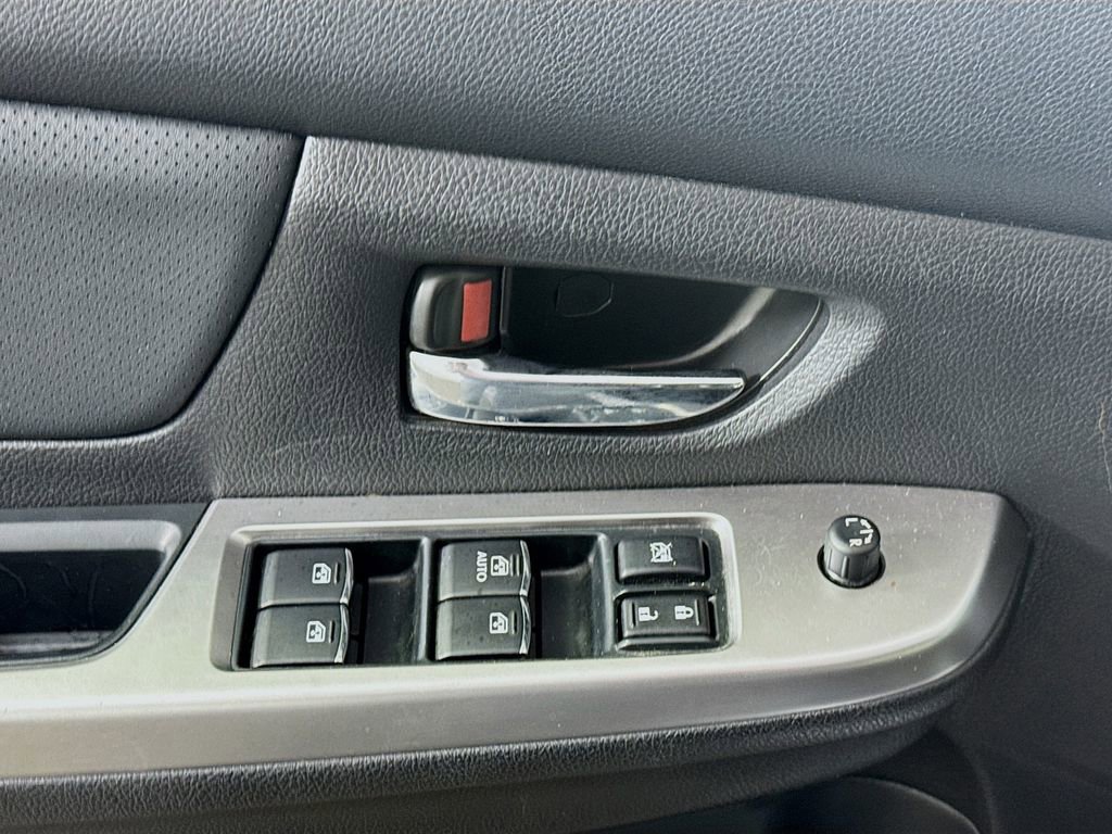 Used 2015 Subaru Impreza 2.0i Sport Limited w/ Popular Package #1 AWD/4WD image 16