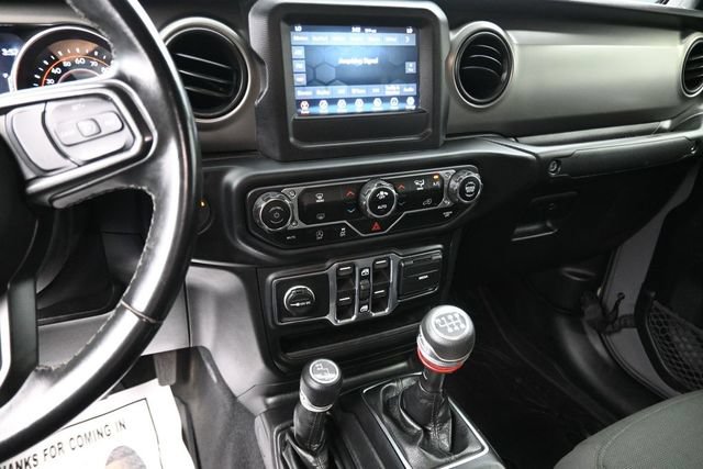 Used 2021 Jeep Gladiator Sport AWD/4WD image 11