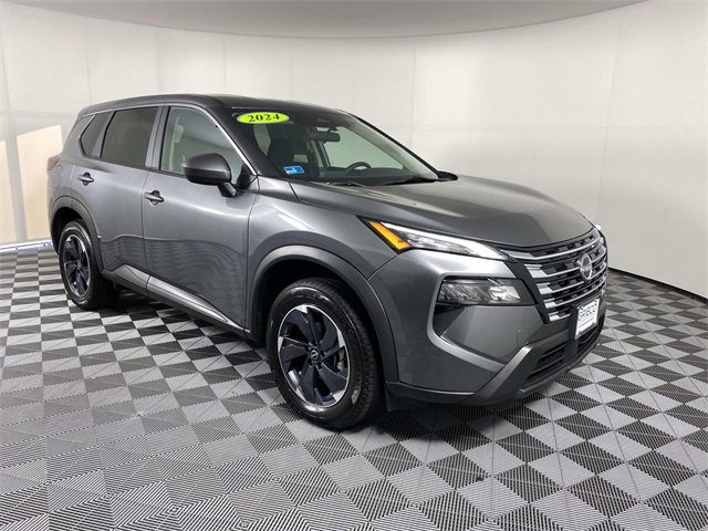 Used 2024 Nissan Rogue SV