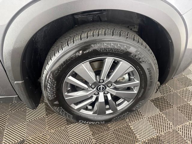 Certified 2025 Nissan Pathfinder SV w/ Cargo Package AWD/4WD image 21