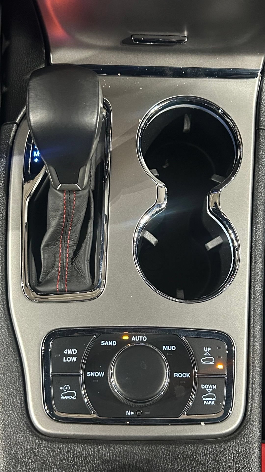 Used 2019 Jeep Grand Cherokee Trailhawk AWD/4WD image 85