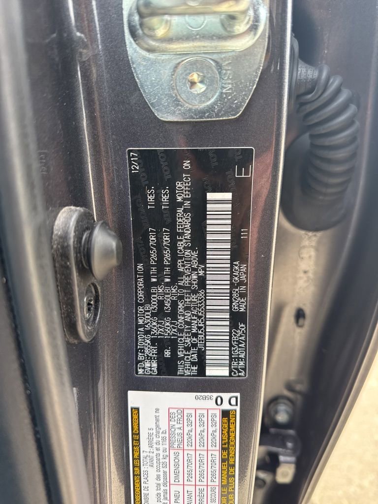 Used 2018 Toyota 4Runner SR5 image 23