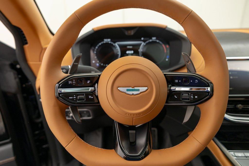New 2025 Aston Martin DBX 707 image 32