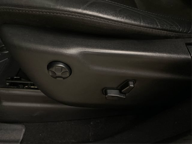 Used 2020 Jeep Grand Cherokee Altitude AWD/4WD image 24