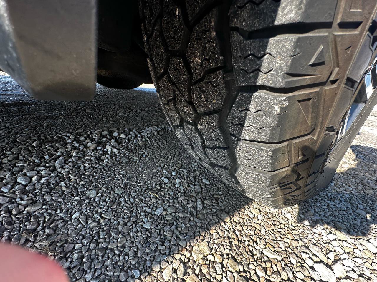 Used 2016 Chevrolet Traverse LT image 17