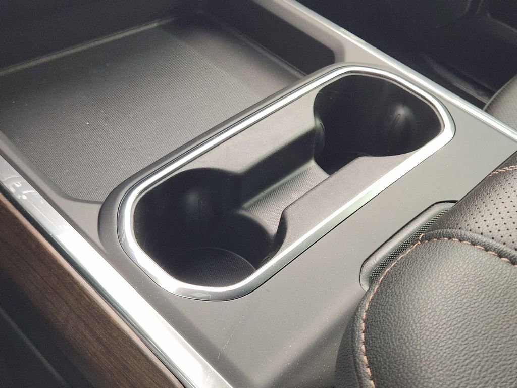 New 2026 Chevrolet Silverado 3500 High Country w/ High Country Premium Package image 16