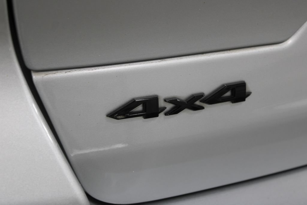 Used 2024 Jeep Grand Cherokee Altitude AWD/4WD image 24