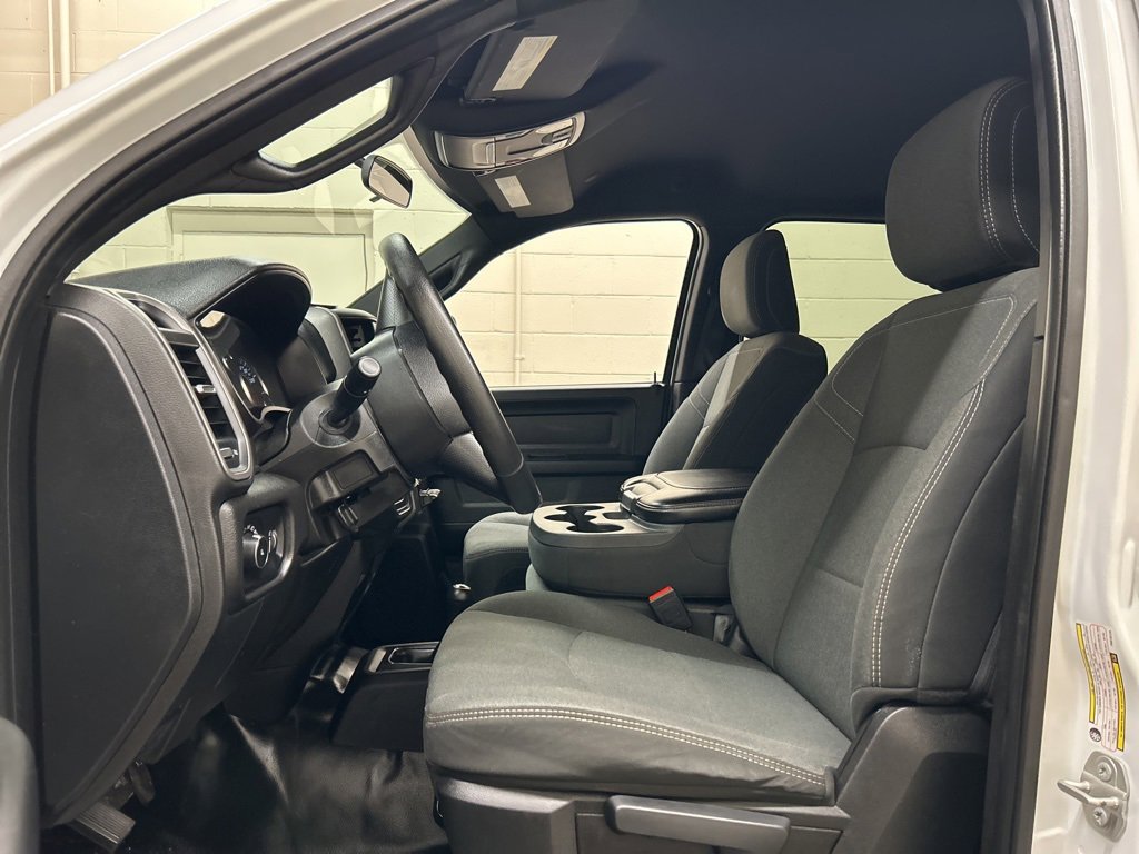 Used 2023 RAM 2500 Tradesman w/ Chrome Appearance Group image 7