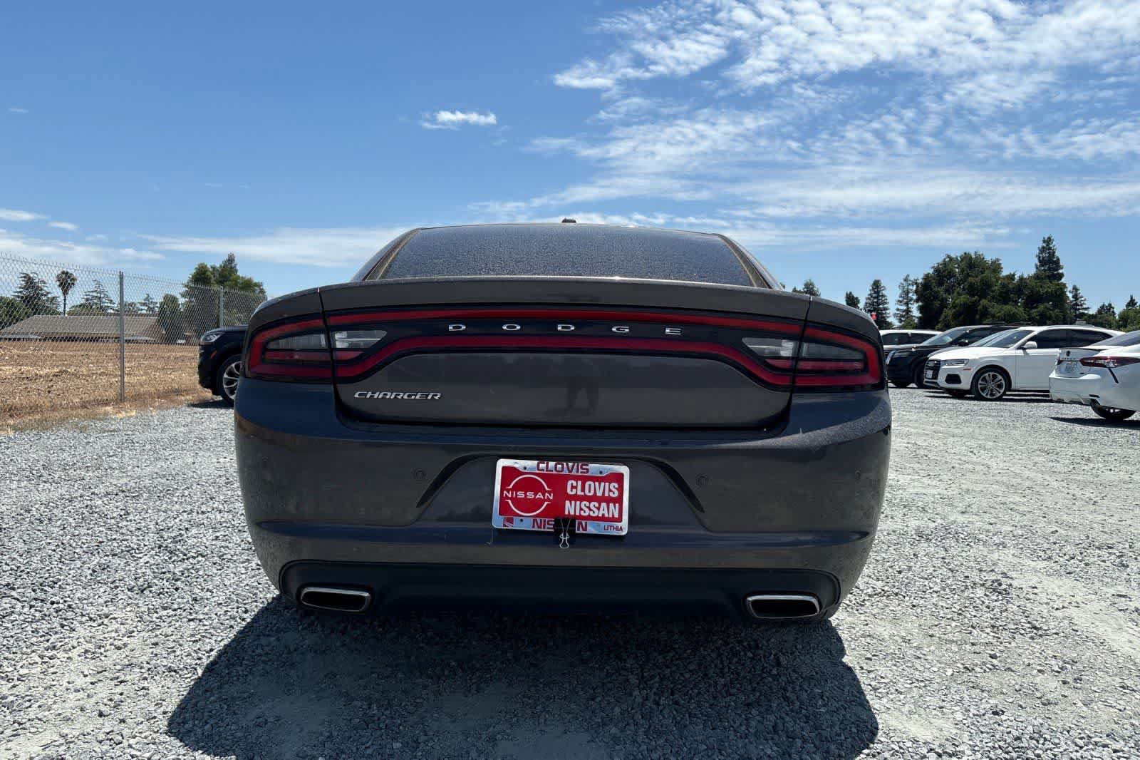 Used 2015 Dodge Charger SE w/ Popular Equipment Group RWD image 8