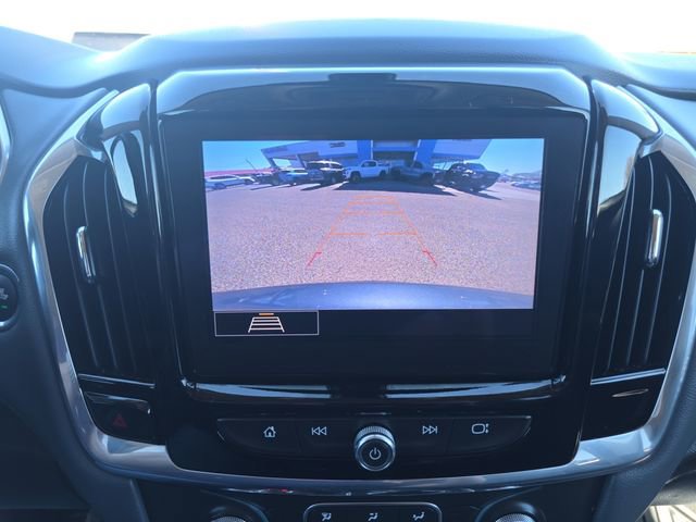 Used 2020 Chevrolet Traverse LT image 21