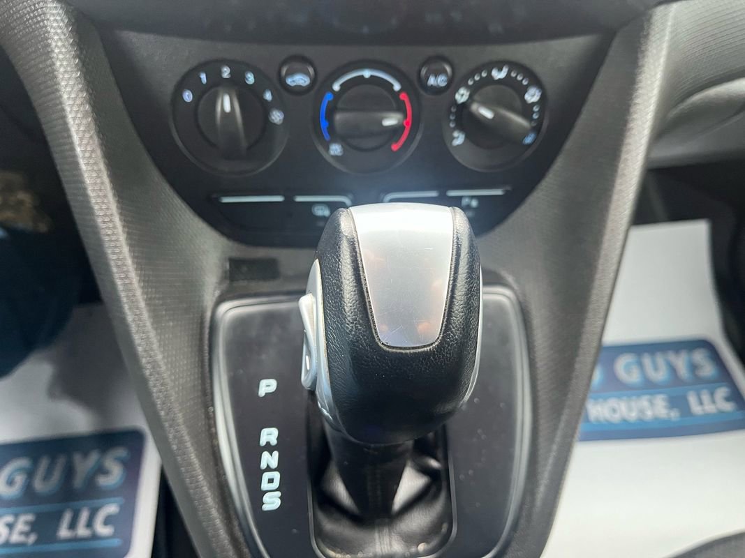 Used 2016 Ford Transit Connect XLT FWD image 11
