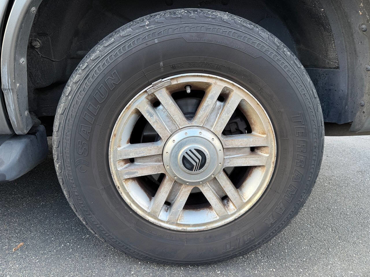 Used 2002 Mercury Mountaineer AWD image 25