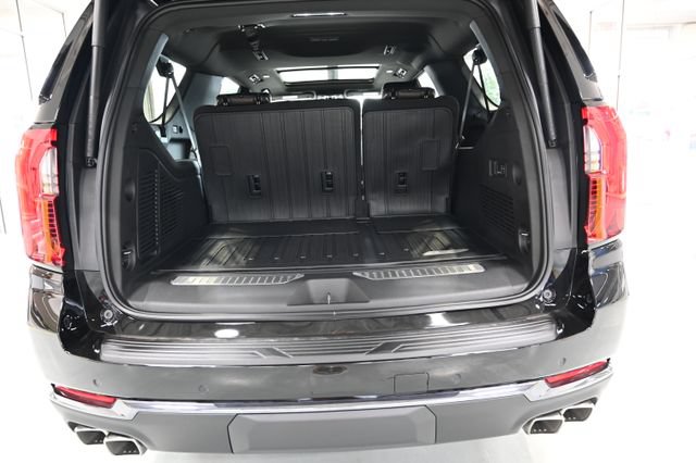 New 2026 GMC Yukon XL Denali Ultimate w/ LPO, Floor Liner Package AWD/4WD image 32