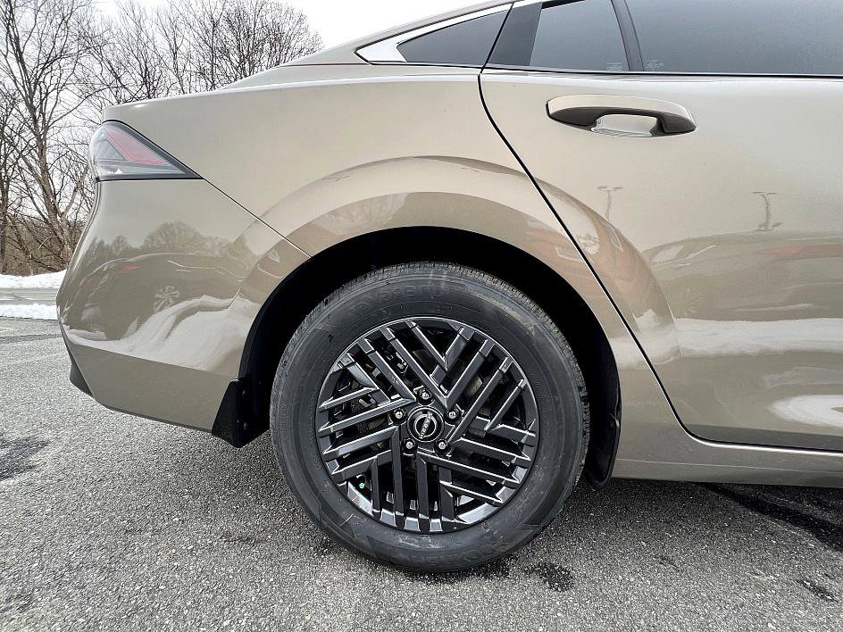 New 2026 Nissan Sentra SV image 13