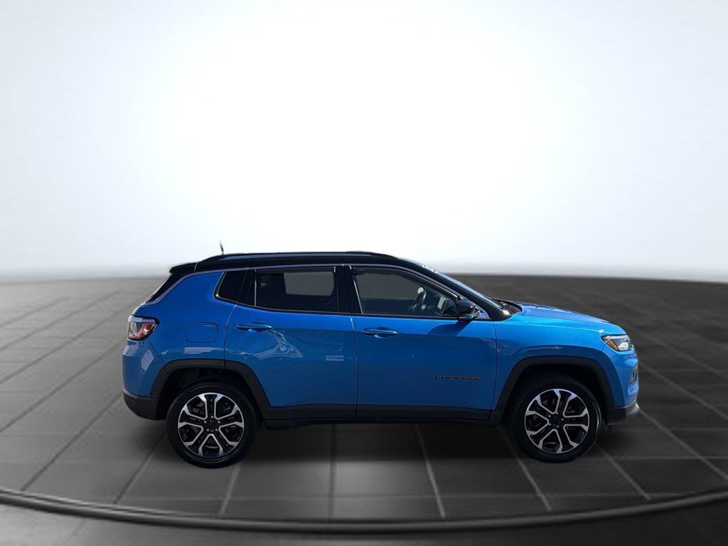 Used 2022 Jeep Compass Limited AWD/4WD image 13